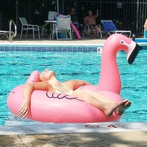 Meet your Posher, Danelle